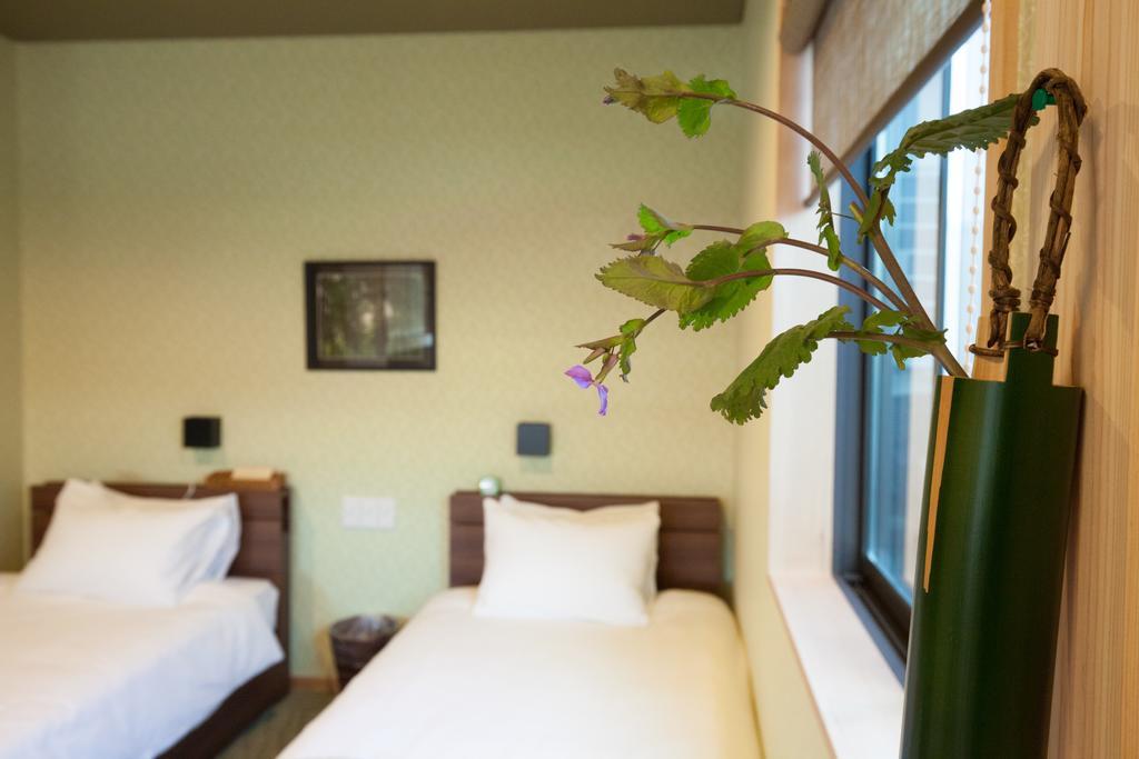 Kyoto Guest Inn Nagaokakyo Exteriör bild